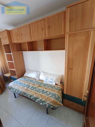 Piso en alquiler en Peñamefecit - Avda Barcelona en Jaén