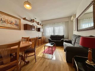 Piso en alquiler en Castillejos en Madrid