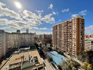 Piso en alquiler en Castillejos en Madrid