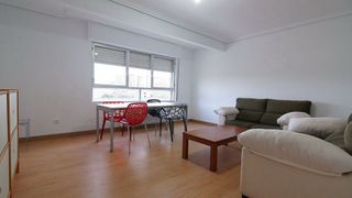 Piso en alquiler en Urbanización Siglo XXI - Carretera de Villalpando en Zamora