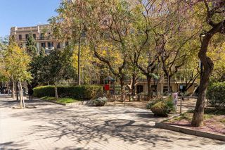 Garaje en alquiler en L'Antiga Esquerra de l'Eixample en Barcelona