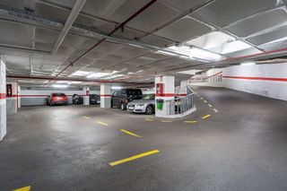 Garaje en alquiler en L'Antiga Esquerra de l'Eixample en Barcelona