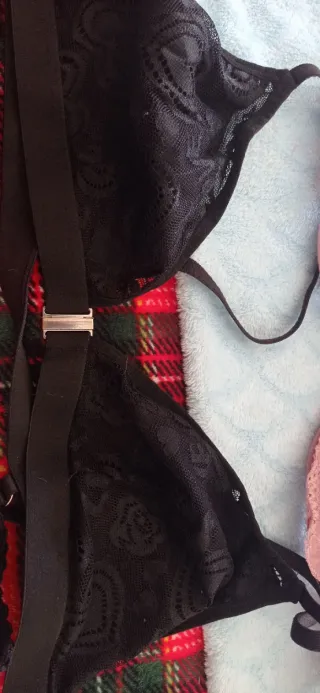 Set intimo donna: reggiseni e slip