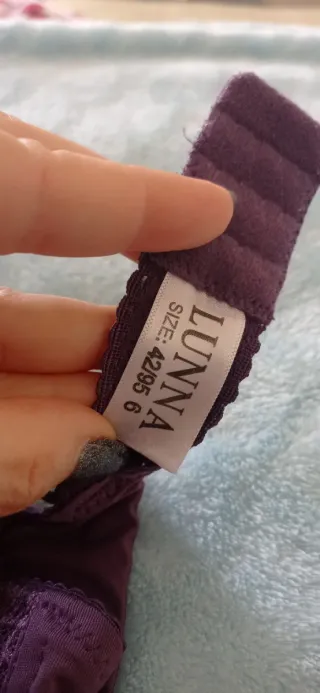 Set intimo donna: reggiseni e slip