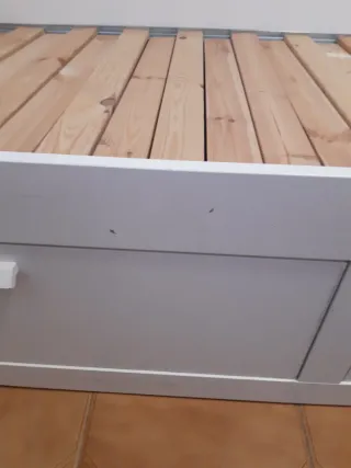 Cama diván Brimnes 80x200 con 2 cajones