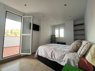 Piso en alquiler en Carlos Haya en Málaga