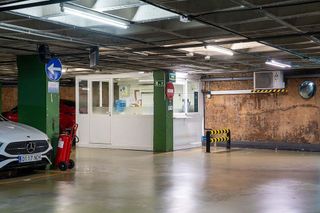Garaje en alquiler en Sant Gervasi - La Bonanova en Barcelona