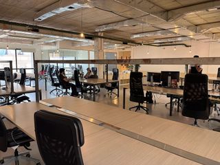 Oficina en alquiler en La Vila Olímpica del Poblenou en Barcelona