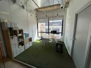 Oficina en alquiler en La Vila Olímpica del Poblenou en Barcelona