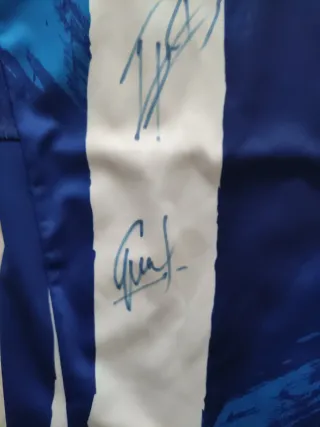 Camiseta Real Sociedad Talla L Firmada 22-23