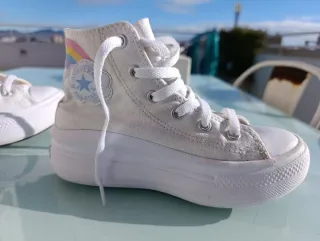 Converse Chuck Taylor All Star Move Niña Blancas
