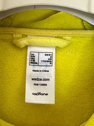 Cortavientos Wadze Gris y Amarillo
