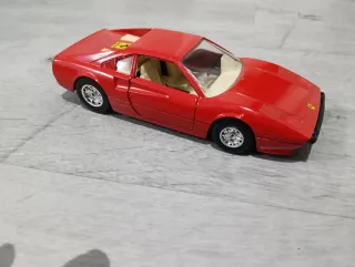 Ferrari 308 GTB Burago 1:24