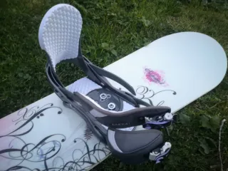 Tabla Snowboard Sapient.