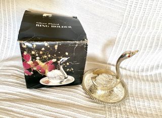 Porta anillos cisne bañado en plata vintage