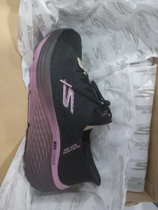 Skechers Max Cushioning Elite 2.0 Mujer