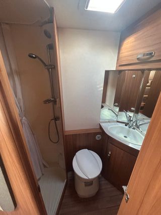 CARAVANA WEINSBERG 550 QDK -AIRE-MOVER-NEVERA GRAN