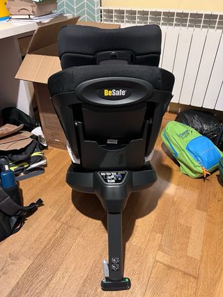 Silla de coche BeSafe giratoria.
