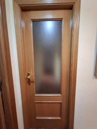 Puerta de madera interior (precio por unidad)