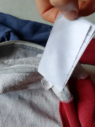 Felpa Nike con cappuccio e zip