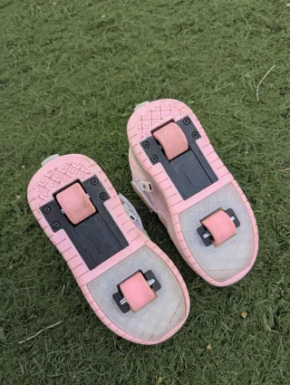 Zapatillas Niña con Ruedas - Talla 30