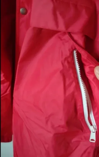 Chubasquero Napapijri x Martine Rose Rojo