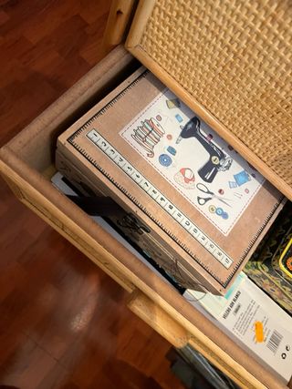 Cajonera de mimbre y madera maciza