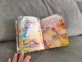 Cuentos fantásticos (Primera Biblioteca) (Spani...