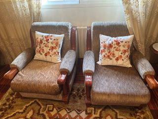 Sofá antiguo retro vintage tela y madera