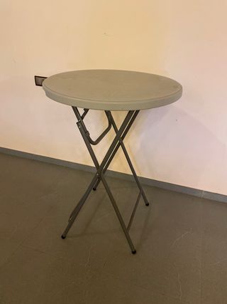Mesa redonda alta plegable gris