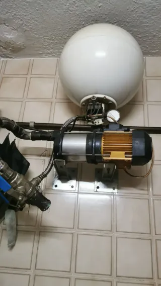 Bomba de presión con vaso de expansión