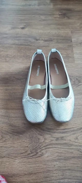 Manoletinas Gioseppo doradas talla 37