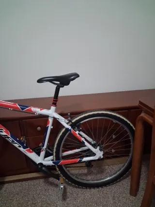 Bicicleta de montaña COLUER