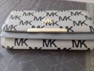 Monedero Michael Kors MK Gris y Dorado Nuevo.