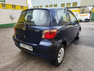 Toyota Yaris 2004