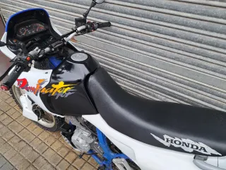 Honda NX 650 Dominator con 51000 km