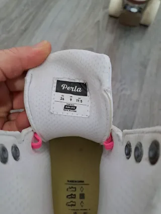 Patines de 4 ruedas blancos