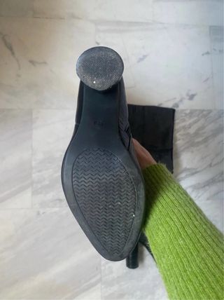 Botas altas negras tacón