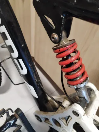 Bicicleta de montaña Equinox