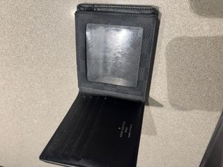 Cartera Louis Vuitton Negra