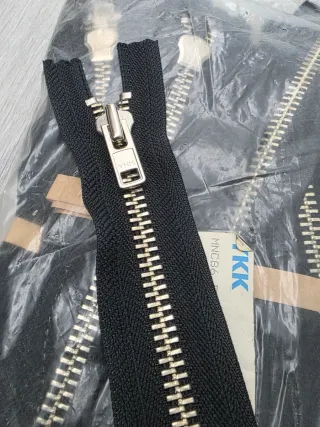 Cremallera YKK Negro Níquel 20cm