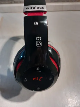 Cuffie wireless con radio