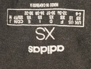 Camiseta Adidas Negra Talla XS