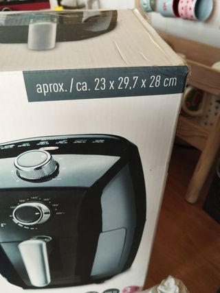 Freidora de aire negra