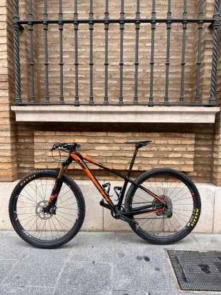 Bicicleta KTM Myroon 29 Carbono