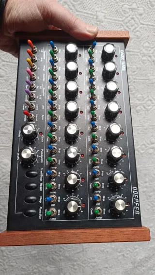 Doepfer Dark Time Secuenciador