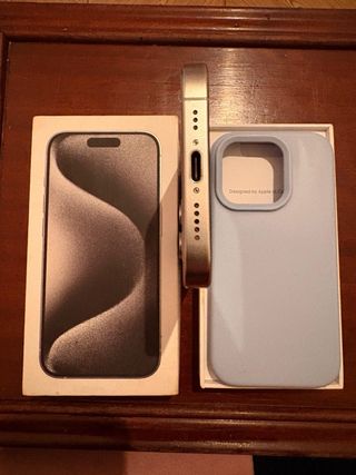 iPhone 15 Pro titanio impecable