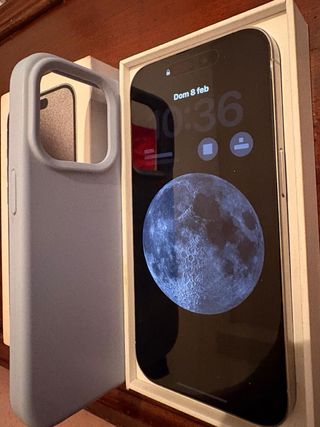 iPhone 15 Pro titanio impecable