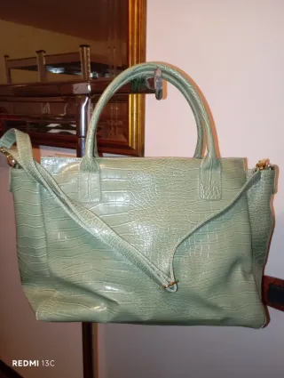 Borsa Marella pelle effetto coccodrillo verde