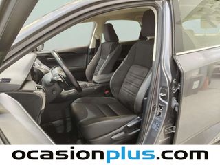 Lexus NX 300h Premium 2WD 145 kW (197 CV)